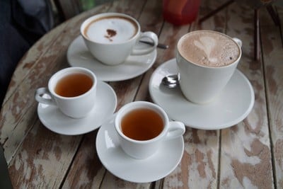 ต้นขนมหวาน สะพานกาแฟ