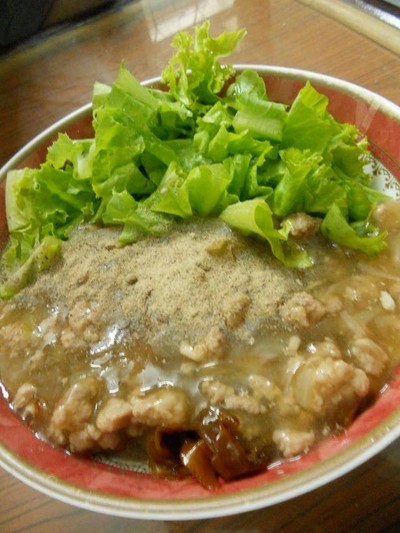 ราดหน้าโรงเรียน