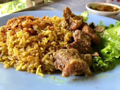 สุชาดาข้าวหมกไก่ (SUCHADA KHAOMOKKAI) สุชาดาข้าวหมกไก่ (SUCHADA KHAOMOKKAI)