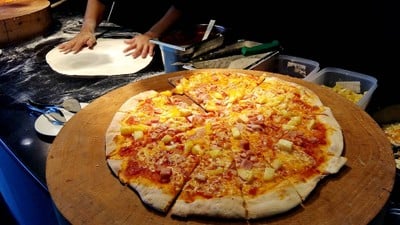 เมนูของร้าน The Square Novotel Bangkok  Ploenchit Hotel