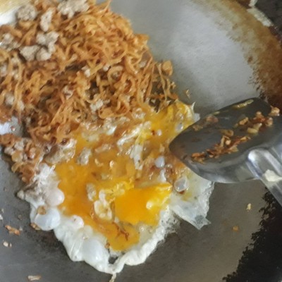 วิธีทำ ผัดไชโป๊วหวานใส่ไข่🥚 วิธีทำ ผัดไชโป๊วหวานใส่ไข่🥚