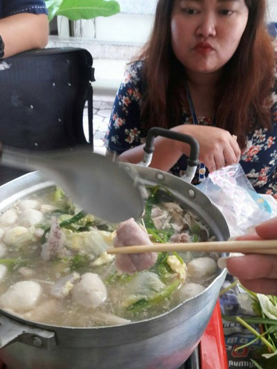วิธีทำ สุกี้หมูแบบปาร์ตี้ วิธีทำ สุกี้หมูแบบปาร์ตี้