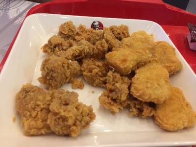 ชิค&แชร์ นักเก็ต+ไก่ป๊อป