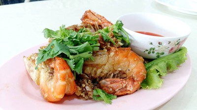 กุ้งทอดกระเทียม