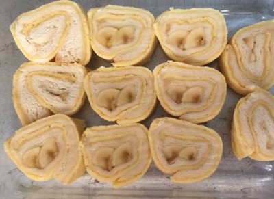 Omlet Banana Bread ROLL Omlet Banana Bread ROLL