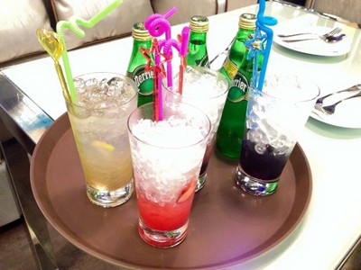 Strawberry  Blueberry  Lemon  Perrier