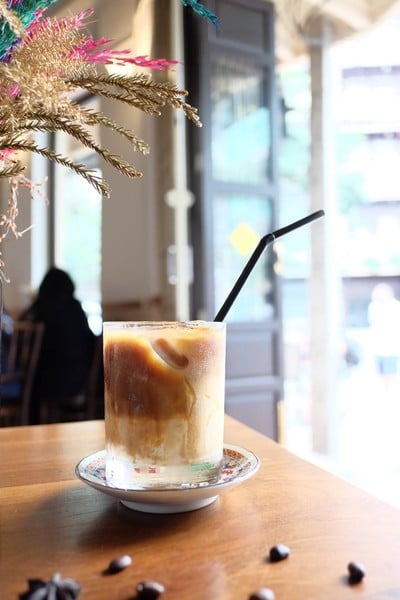 เมนูของร้าน 103 Bed and Brews