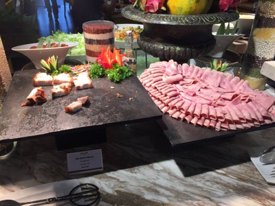 หมูกรอบ แฮม