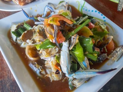 เมนูของร้าน ส้มตำวรากร