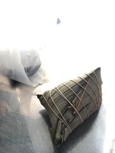 บะจ่างไส้เค็ม