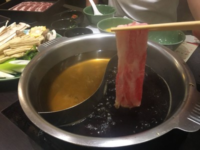 ชาบูชาบู