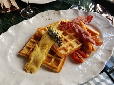 เมนูของร้าน TANTITIUM ดีบุก