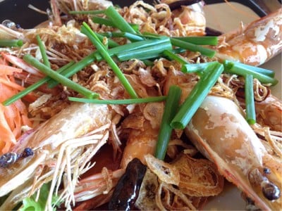 กุ้งราดซอสมะขาม