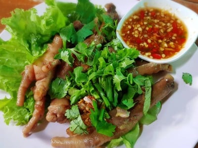 ก๋วยเตี๋ยวเดินดง (DOEN DONG NOODLE) ก๋วยเตี๋ยวเดินดง (DOEN DONG NOODLE)