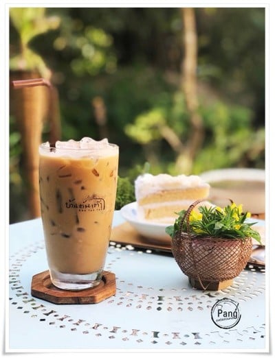 บ้านต้นเต๊า Coffee&food (บ้านต้นเต๊า) บ้านต้นเต๊า Coffee&food (บ้านต้นเต๊า)