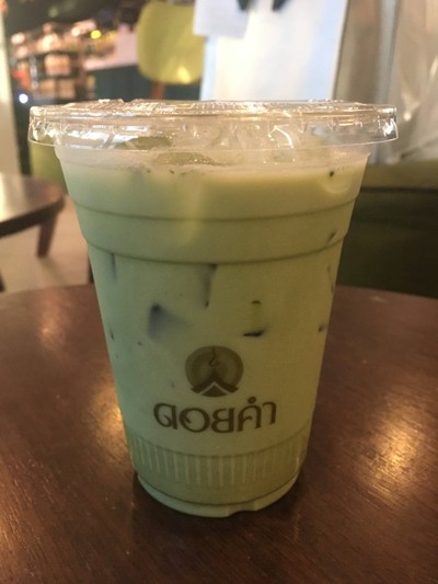 ชาเขียวมัจฉะนมเย็น