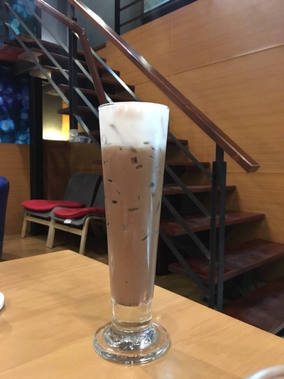 อาหาร หรือ เครื่องดื่ม