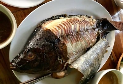 เมนูของร้าน ครัวน้ำยาปลาเผา