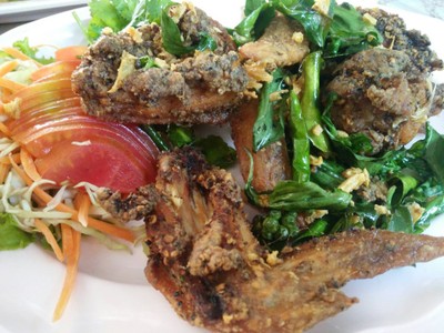 ไก่ทอดมะแขว่น