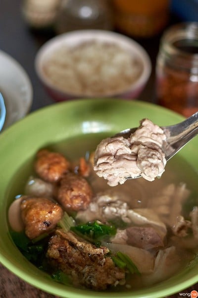 เมนูของร้าน ลูกชิ้น - มันสมองหมู ไทยทำ