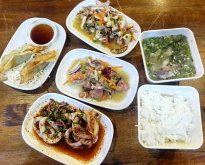 อาหาร หรือ เครื่องดื่ม