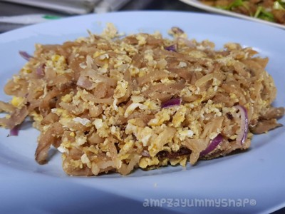 ไช้โป้วผัดไข่