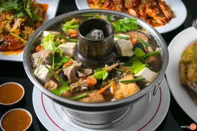 หัวปลาหม้อไฟเชียงใหม่ (สี่แยกรวมโชค) หัวปลาหม้อไฟเชียงใหม่ (สี่แยกรวมโชค)