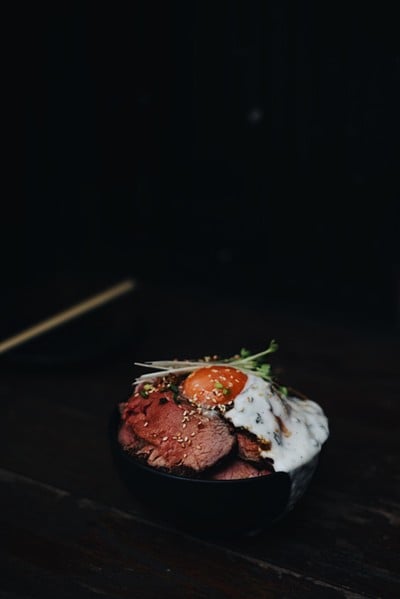 Kuh Grill & Bar