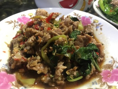กะเพราเนื้อ