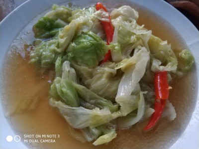 กะหล่ำปลีผัดน้ำปลา