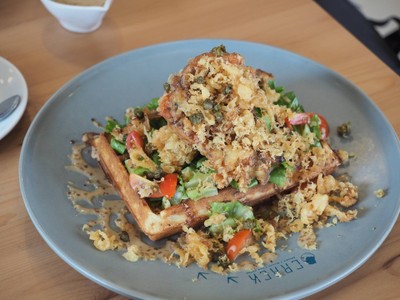 Soft Shell Crab Crack Waffle