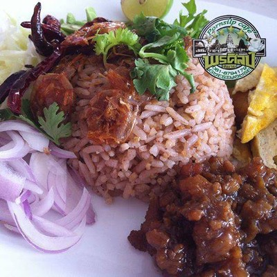 ข้าวคลุกกะปิ