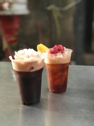 อาหาร หรือ เครื่องดื่ม