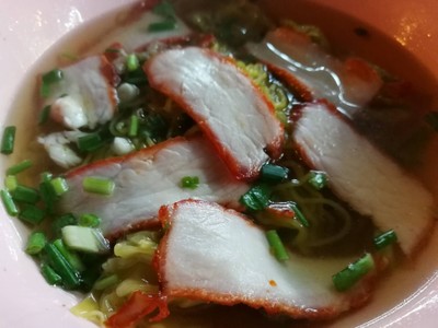 บะหมี่เกี๊ยวน้ำ