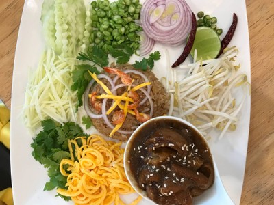 ข้าวคลุกกะปิ