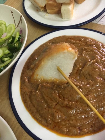 ขนมปังปิ้ง คู่ละ