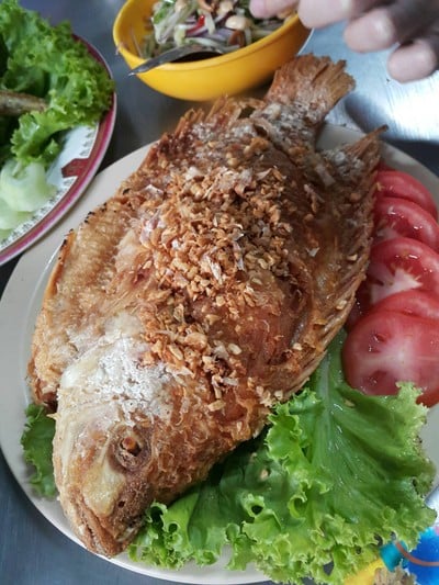 เมนูของร้าน เจ๊น้อยกระโทก โคราช