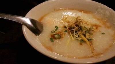 โจ๊กหมูใส่ไข่
