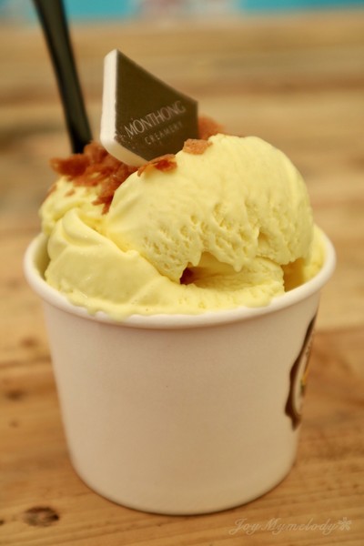 DURIAN ICE CREAM