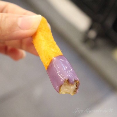 มันฝรั่งทอดราดชีสรสมันม่วง