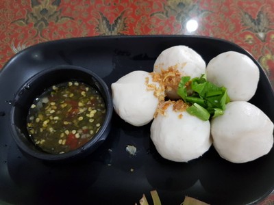 ลูกชิ้นปลาL