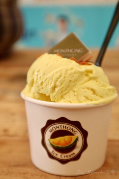 DURIAN ICE CREAM