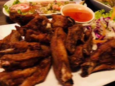 ปีกไก่ทอดน้ำปลา