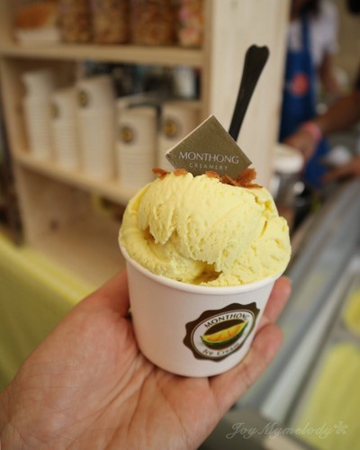 DURIAN ICE CREAM