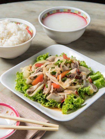 เมนูของร้าน เชี่ยวชาญพานิช(ข้าวต้มเทเวศร์)  เทเวศร์