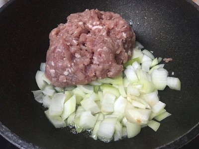 วิธีทำ ก๋วยเตี๋ยวหมูสับผงกะหรี่