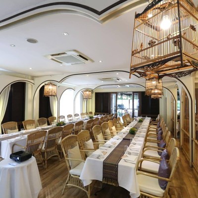 บรรยากาศ The Local by Oam Thong Thai Cuisine
