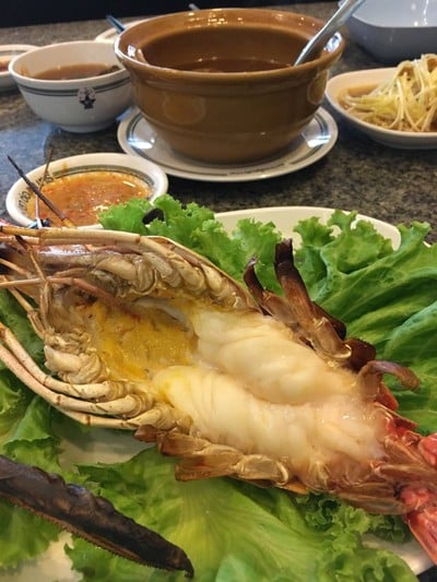 หัวปลาช่องนนทรี เซ็นทรัล เวิลด์