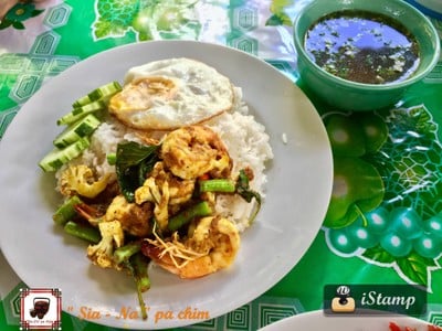 กุ้งสดดี เผ็ดพอสมควร