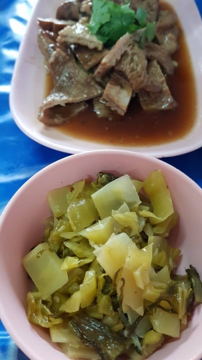 ผักดอง